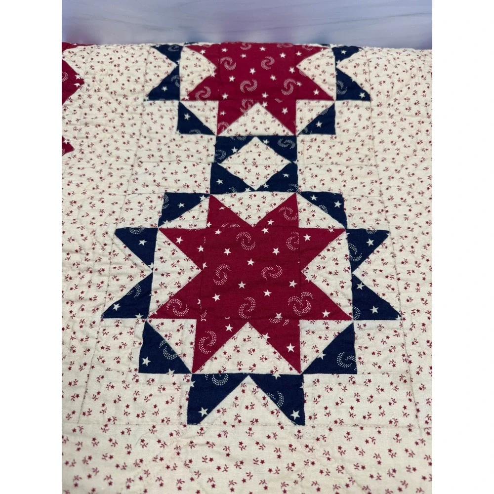 VTG 2002 Quilted Table Runner Americana Star Patchwork Red Navy Cream 81x16.5
